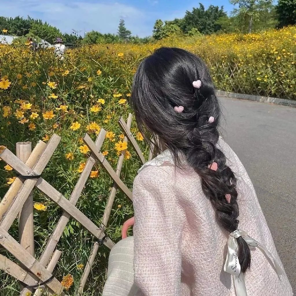 村里来了个暴走女外科